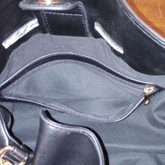 Badgley Mischka Vegan Black with Snake Trim Purse - No Cross Body Strap - Picture 14 of 16